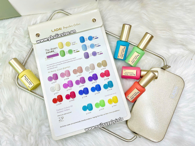 Bộ Sơn Gel Ladai The Dream (23 chai)