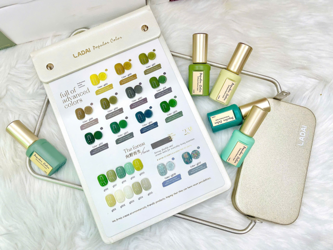 Bộ Sơn Gel Ladai The Forest (23 chai)