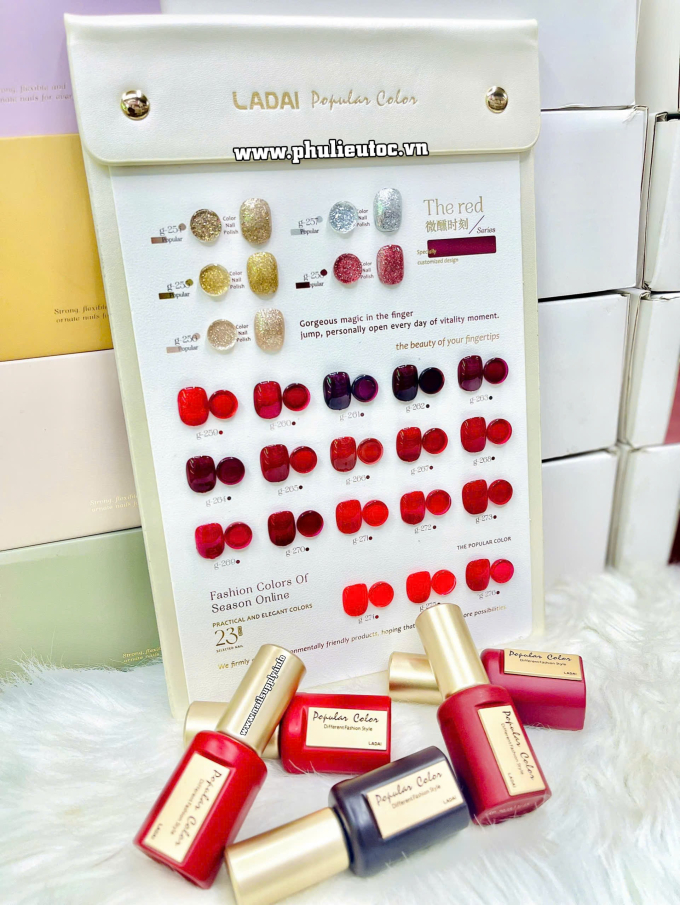 Bộ Sơn Gel Ladai The Red (23 chai)