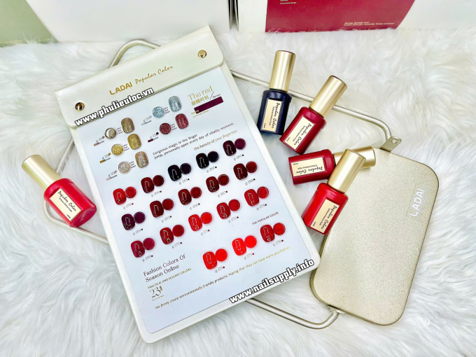 Bộ Sơn Gel Ladai The Red (23 chai)