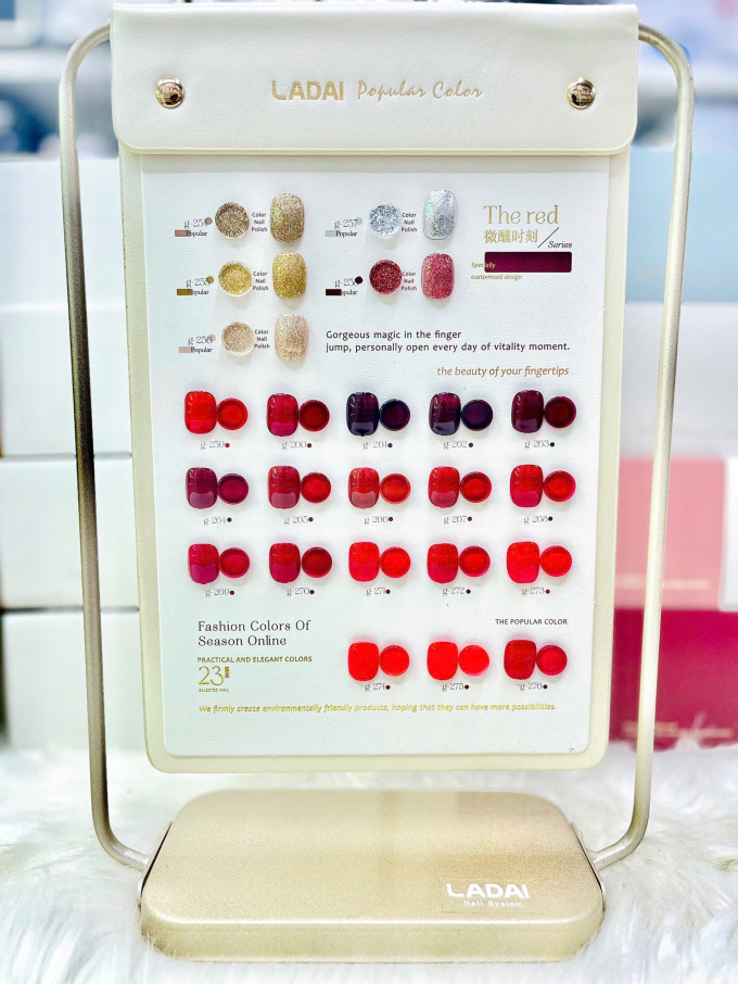 Bộ Sơn Gel Ladai The Red (23 chai)