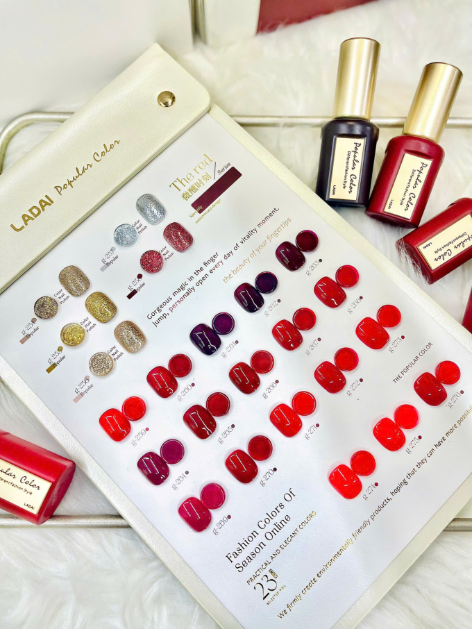 Bộ Sơn Gel Ladai The Red (23 chai)