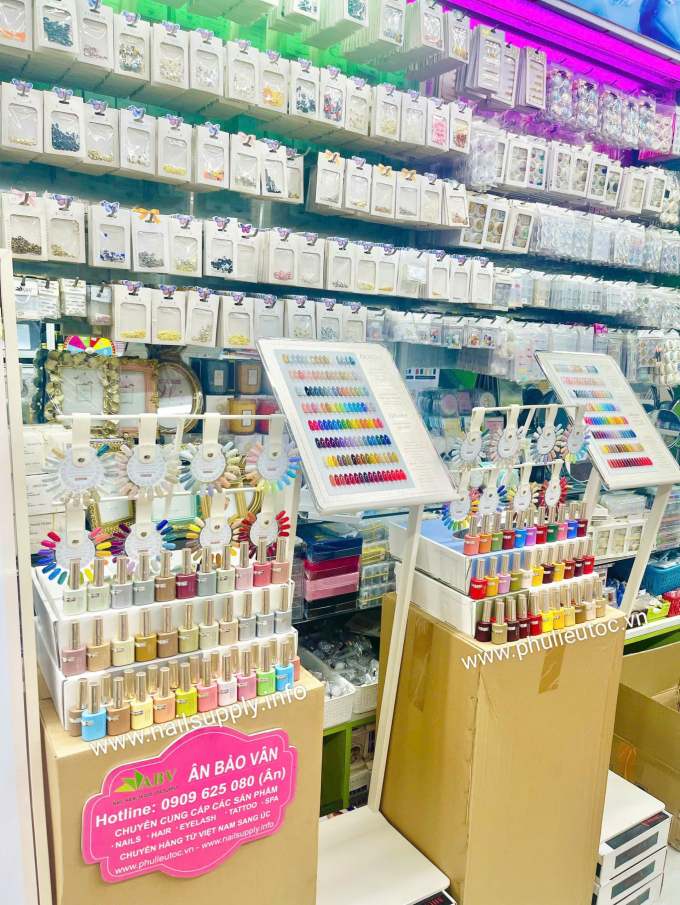 Bộ Sơn Gel Ouboli Nail (128 Chai )