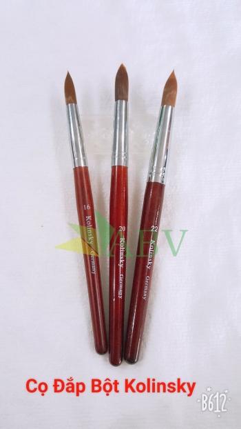 Cọ đắp bộ Kolinky ( cán đỏ)