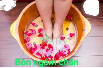 Bồn gỗ ngâm chân