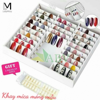 Hộp nhựa trắng