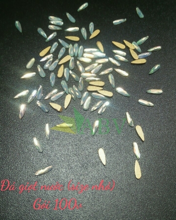 Đá giọt nước nhỏ bịch  (100v)