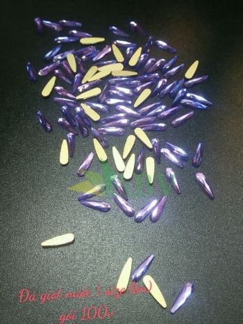 Đá giọt nước lớn bịch (100v)